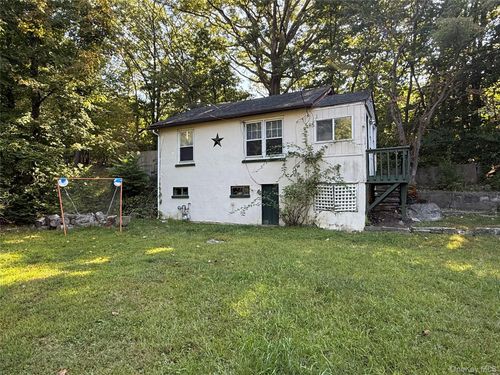 15 Waldron Ter, Sloatsburg, NY, 10974-2012 | Card Image