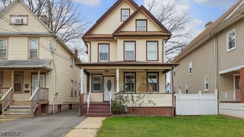 157 W 2nd Ave, Roselle, NJ, 07203-1205 | Card Image