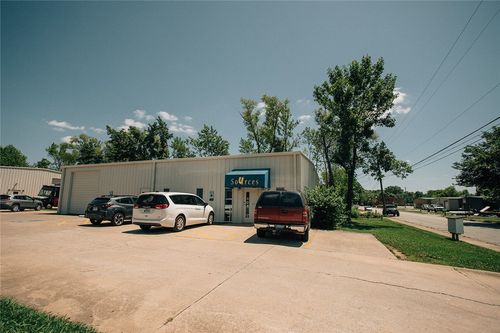 1918 N Birch Avenue, Fayetteville, AR, 72703 | Card Image