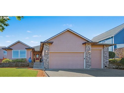 13623 Barclay Hills Dr, Oregon City, OR, 97045-2887 | Card Image