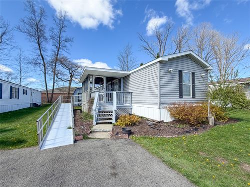 2n-16372 N Shady Acres, Meadville, PA, 16335-3882 | Card Image