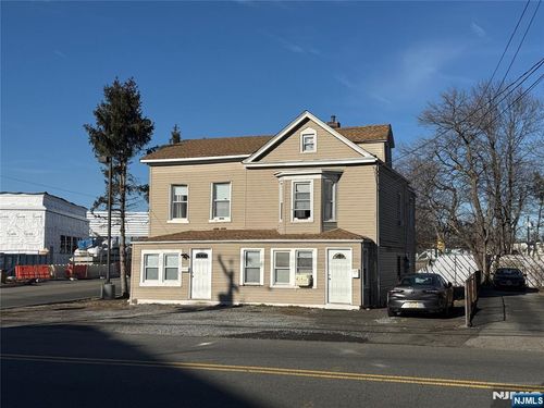 322 Main St, South Hackensack, NJ, 07606-1728 | Card Image