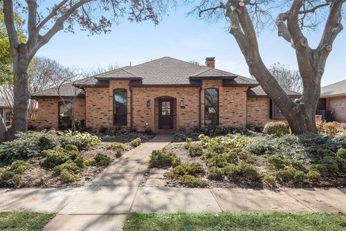 2404 Acacia St, Richardson, TX, 75082-3318 | Card Image