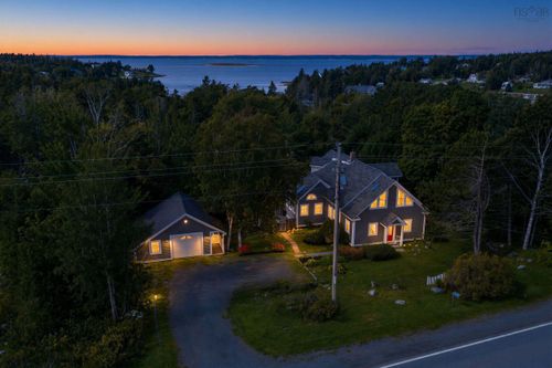 11278 Peggys Cove Rd, Seabright, NS, B3Z3B1 | Card Image