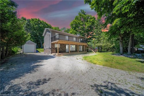 339672 Presqu'Ile Rd, Georgian Bluffs, ON, N0H1S0 | Card Image