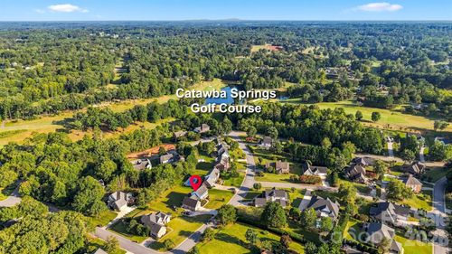 4948 Betty Dr Ne, Hickory, NC, 28601-9712 | Card Image