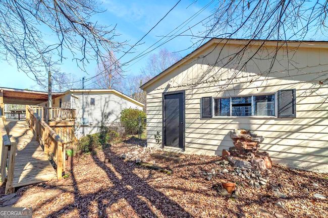 252 Lakeview Dr, House other with 3 bedrooms, 2 bathrooms and 2 parking in Locust Grove GA | Image 33