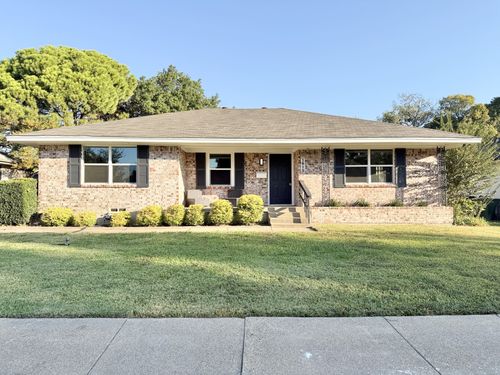 1813 Bardfield Ave, Garland, TX, 75041-4924 | Card Image