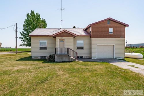 950 N 3400 E, Ashton, ID, 83420-5622 | Card Image
