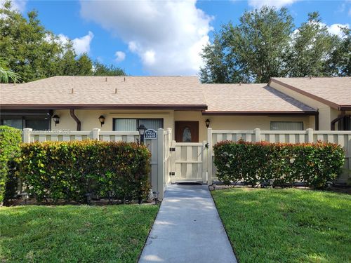 apt-b-1025 Green Pine Blvd, West Palm Beach, FL, 33409-7031 | Card Image