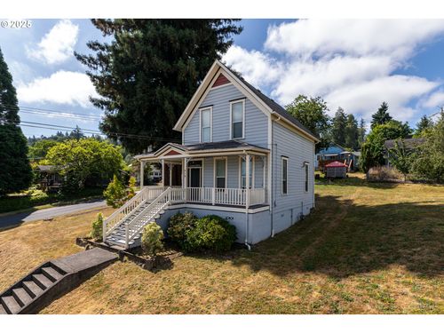 418 E C St, Rainier, OR, 97048-2661 | Card Image