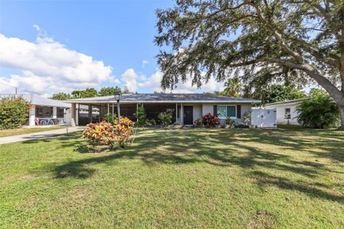 2907 Marshall Dr, SARASOTA, FL, 34239-5437 | Card Image