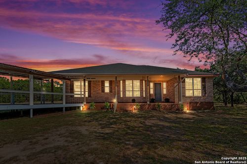 300 Round Rock Rd, Wimberley, TX, 78676-4295 | Card Image