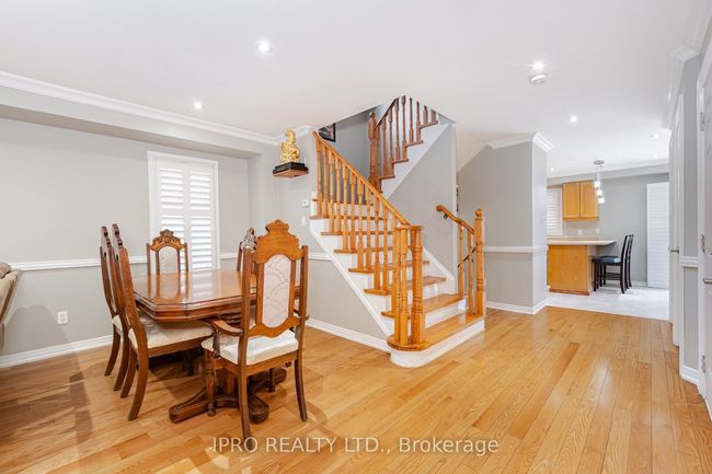 19 Citronella Lane, House other with 6 bedrooms, 4 bathrooms and 4 parking in Brampton ON | Image 7