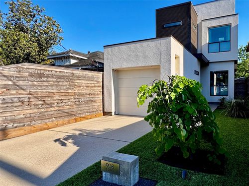 908 East 23rd, Houston, TX, 77009 | Card Image