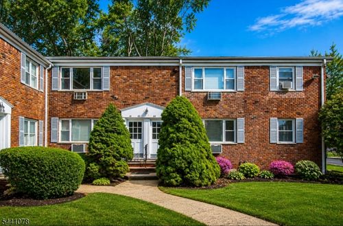 83-43 Conforti Ave, West Orange, NJ, 07052-2818 | Card Image