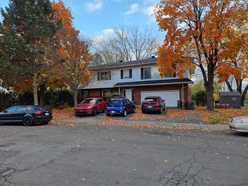 1587 Av. Kerr, Saint-Lambert, QC, J4R1W2 | Card Image