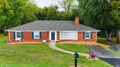 117 Rose Hill Cir, STAUNTON, VA, 24401 | Card Image