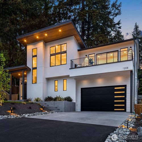 1208 211th Pl Ne, Sammamish, WA, 98074-6743 | Card Image