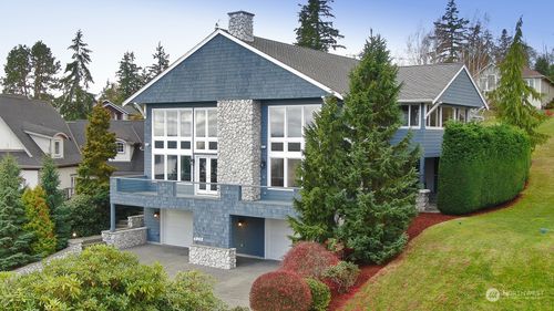 4962 Lilac Dr, Freeland, WA, 98249-9487 | Card Image