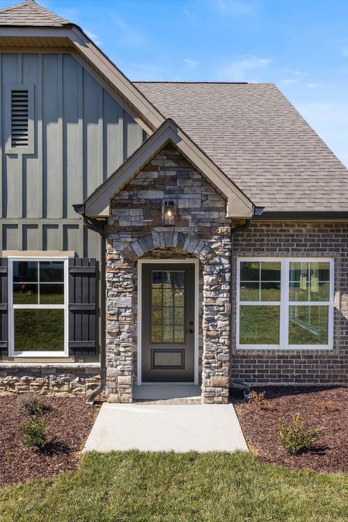 22-92 Founding Way, Lookout Mountain, GA, 30750-2003 | Card Image