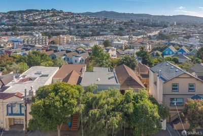 122 College Avenue, Home with 5 bedrooms, 2 bathrooms and null parking in San Francisco CA | Image 2