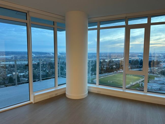2107 - 7683 Park Crescent, Condo with 2 bedrooms, 0 bathrooms and 1 parking in Burnaby BC | Image 9