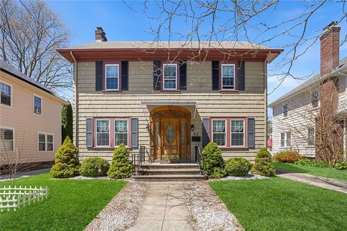 53 Cathedral Ave, Providence, RI, 02908-1901 | Card Image