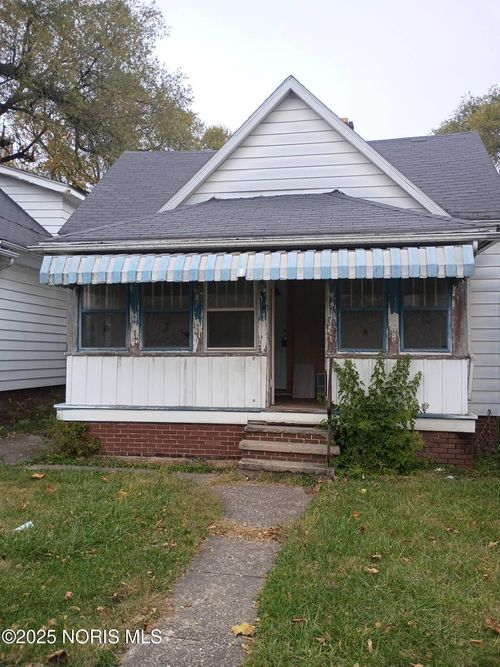 419 E Streicher St, Toledo, OH, 43608-1919 | Card Image