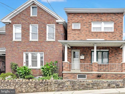 29 S Margaretta St, SCHUYLKILL HAVEN, PA, 17972-1661 | Card Image