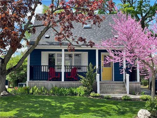 710 Hager Ave, Burlington, ON, L7S1R1 | Card Image