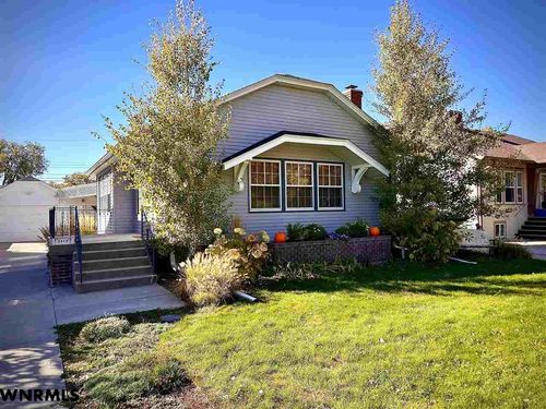 2410 Avenue B, Scottsbluff, NE, 69361 | Card Image
