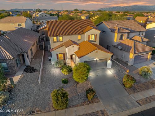 776 W Calle Valenciana, Sahuarita, AZ, 85629-8207 | Card Image