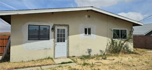 38926 Foxholm, Palmdale, CA, 93551 | Card Image