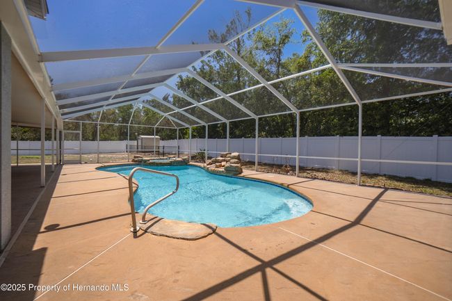 7285 Nightwalker Rd, House other with 4 bedrooms, 3 bathrooms and null parking in WEEKI WACHEE FL | Image 43