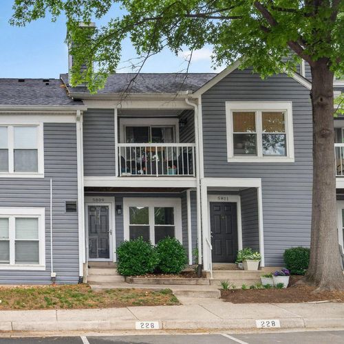 5809-5809 Orchard Hill Ln, CLIFTON, VA, 20124-1062 | Card Image