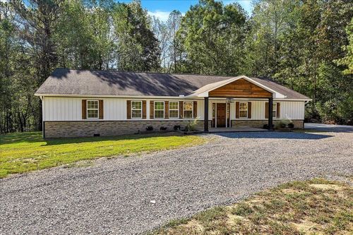 641 County Road 1216, Vinemont, AL, 35179-5068 | Card Image