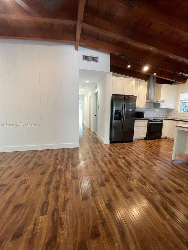 3700 Loquat Ave, House other with 4 bedrooms, 2 bathrooms and null parking in Coconut Grove FL | Image 21