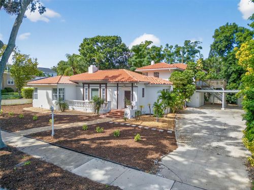 737 19th Ave N, St Petersburg, FL, 33704-3343 | Card Image