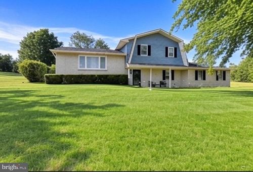 660 Onyx Cave Rd, HAMBURG, PA, 19526-8641 | Card Image