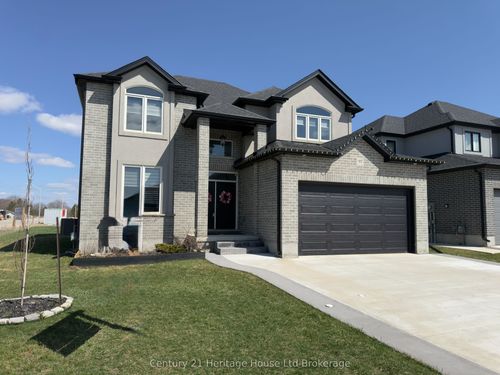 97 Beech Blvd, Tillsonburg, ON, N4G5S1 | Card Image