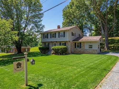 12104 Linden St, Meadowview, VA, 24361-3946 | Card Image