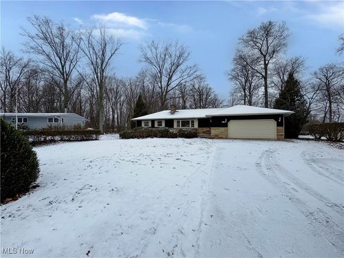 6133 Althea Dr, Concord Township, OH, 44077-2432 | Card Image