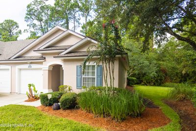 End unit townhome | Image 2