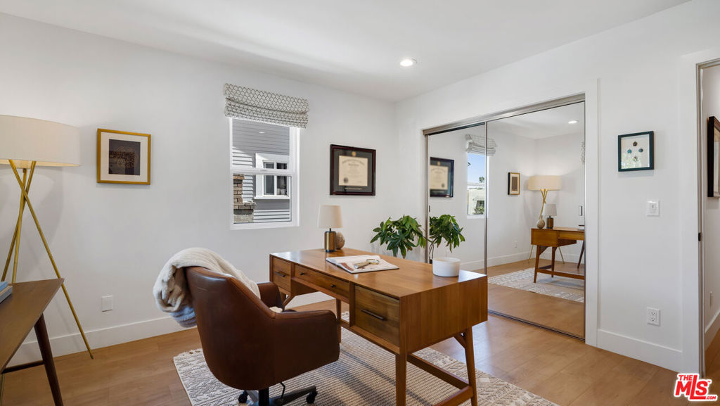 Residential in Los Angeles 2