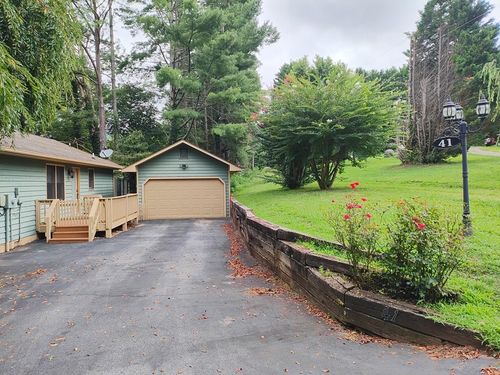 41 Little Brook Ter, Hayesville, NC, 28904-8034 | Card Image