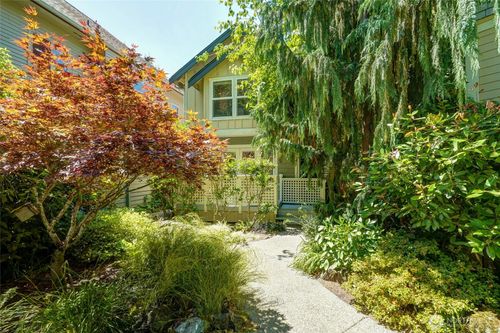 unit-c-917 18th Ave, Seattle, WA, 98122-4714 | Card Image