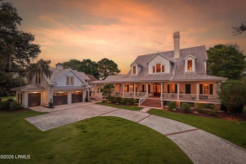 8 Old Oak Rd, Bluffton, SC, 29909-7038 | Card Image