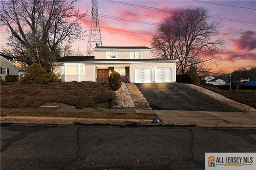 2 Wilmot Rd, Sayreville, NJ, 08872-1854 | Card Image