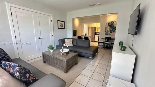 2475 Sw 24th Terrace, Miami, FL, 33145 | Card Image